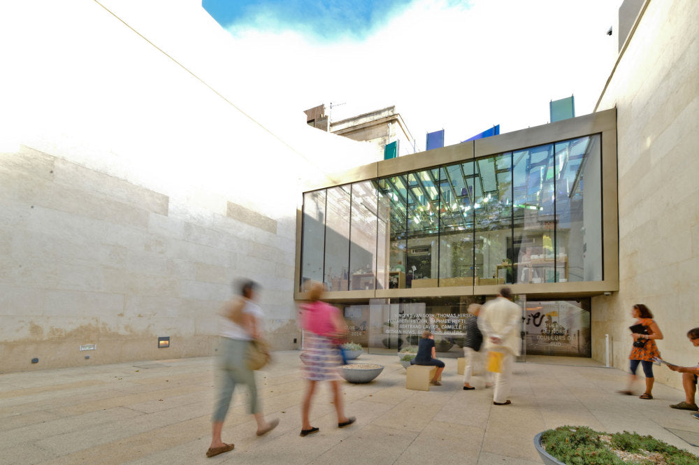 Fondation Vincent van Gogh Arles : façade, histoire, expositions et guide de visite