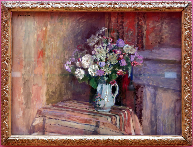 Flowers in a Vase - Édouard Vuillard