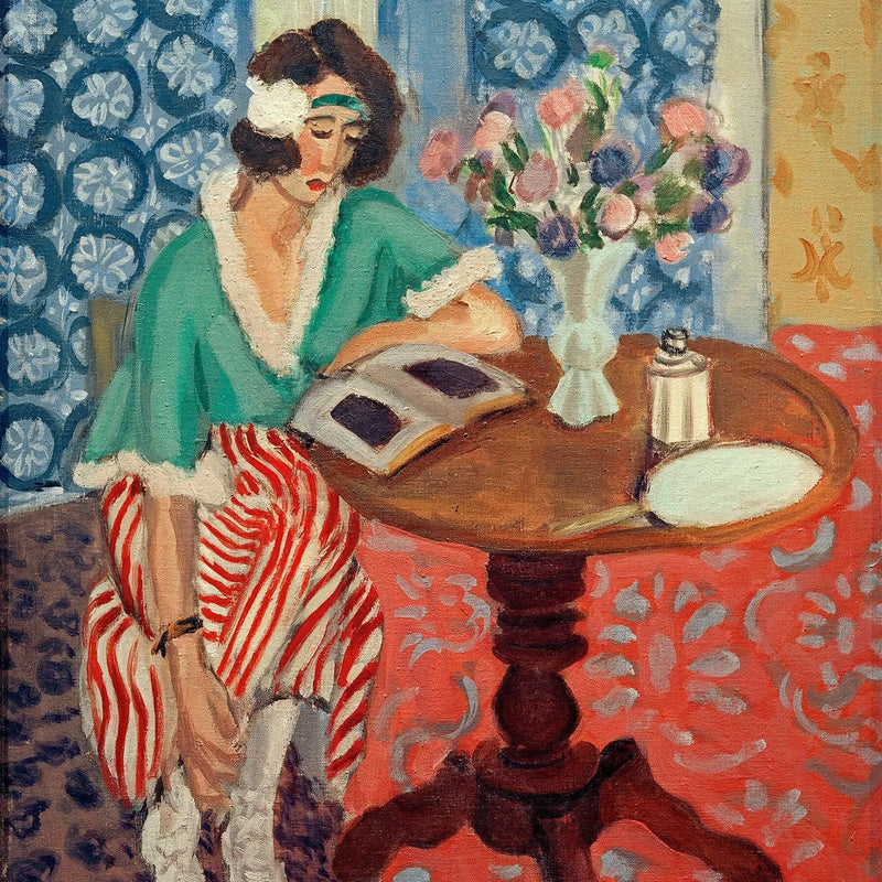 Reading Lamp at the Side Table - Henri Matisse
