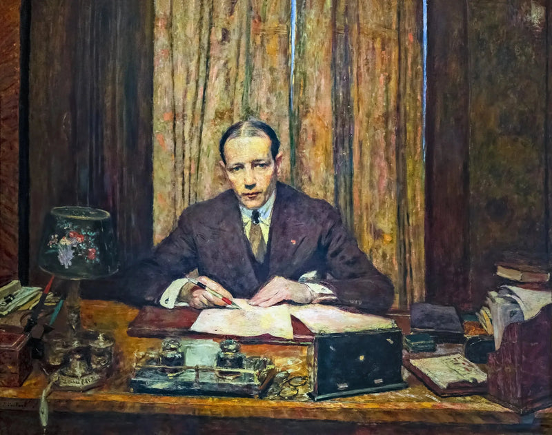Lucien Rosengart at his work table - Édouard Vuillard