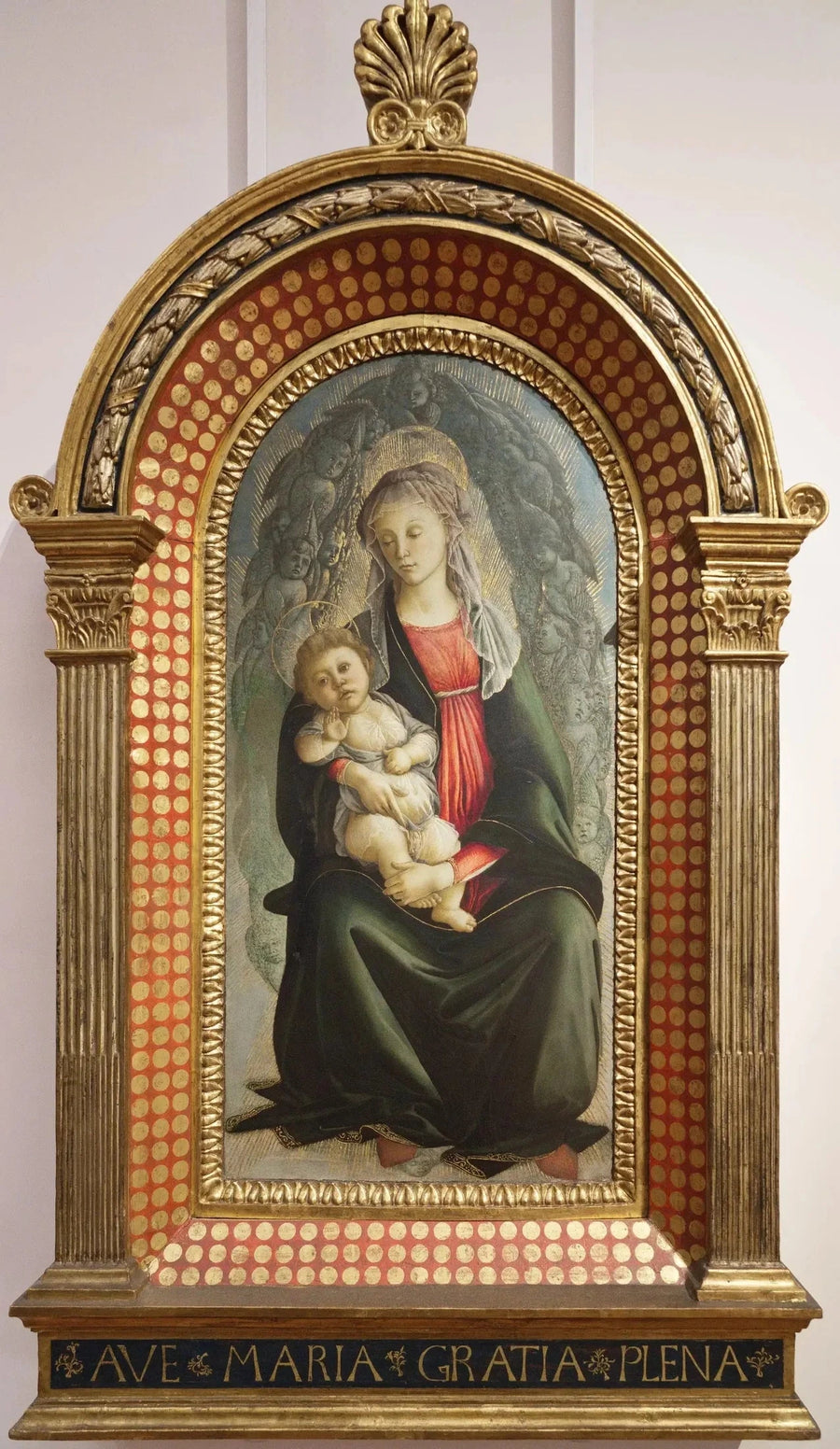 The Virgin and Child in a Glory of Seraphim - Sandro Botticelli
